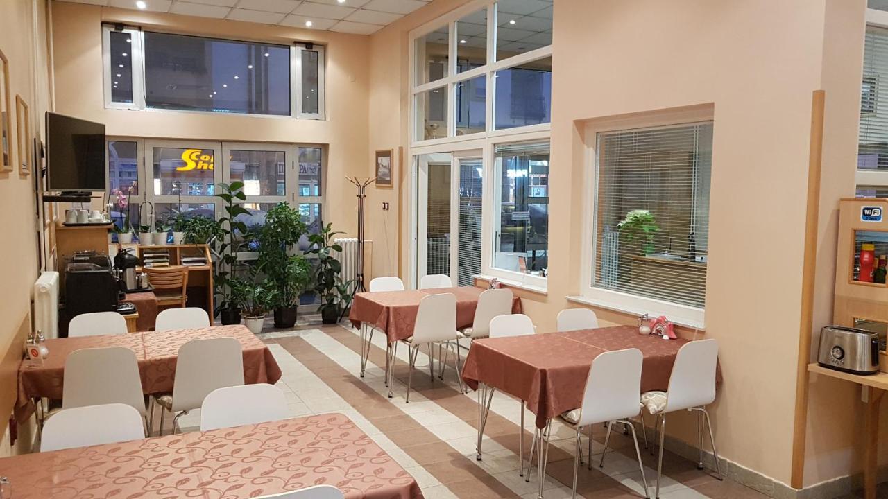 Voyager Bed & Breakfast Nowy Sad Zewnętrze zdjęcie